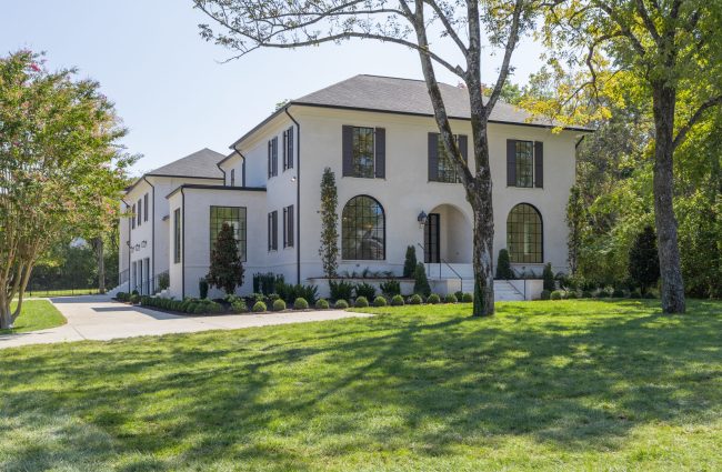 4300 Lindawood Drive Nashville, TN | Interiors by Christina Morris Design, Built by McKenzie Construction, Windows by Pella, Exterior Lights by Ferguson Home 4300 Lindawood Drive by Christina Morris Design